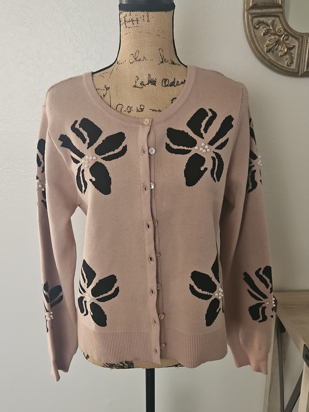 Size XL Madison & Hudson Women's Floral Pearl-Accent Cardigan Sweater